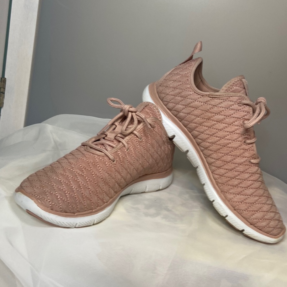 womens skechers dual lite